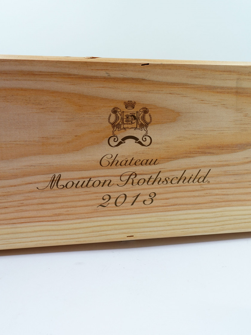 1 double magnum CHÂTEAU MOUTON ROTHSCHILD 2013 1er GC Pauillac Caisse bois d'origine