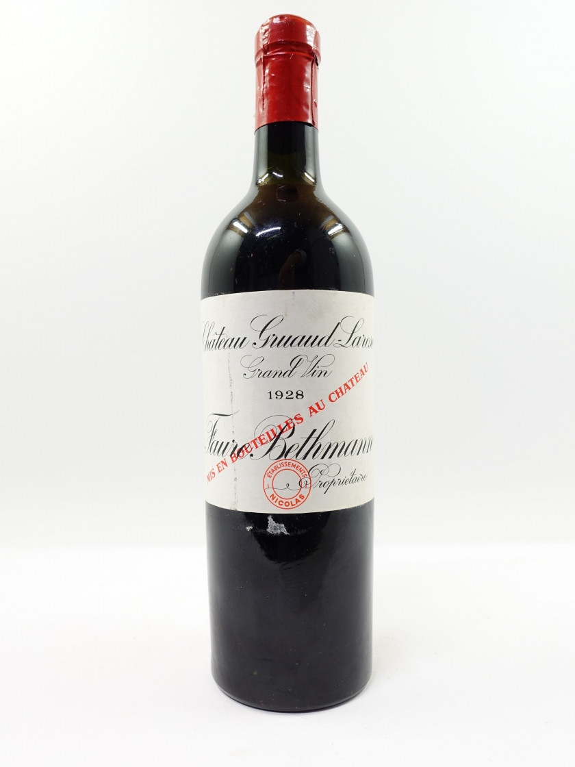 1 bouteille CHÂTEAU GRUAUD LAROSE 1928 2è GC Saint Julien (légèrement bas, étiquette léger abimée