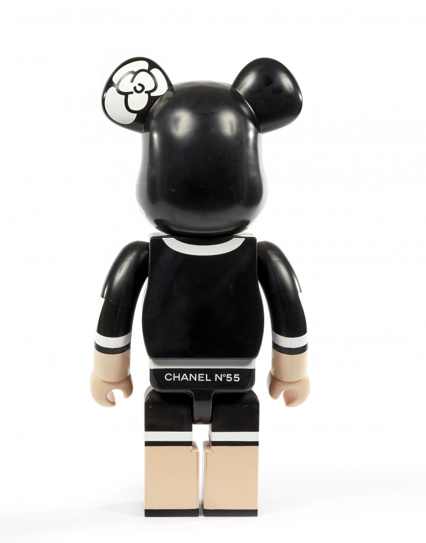 MEDICOM x CHANEL  Love is big, Love is Be@rbrick 1000% - 2007 ABS peint et moulé