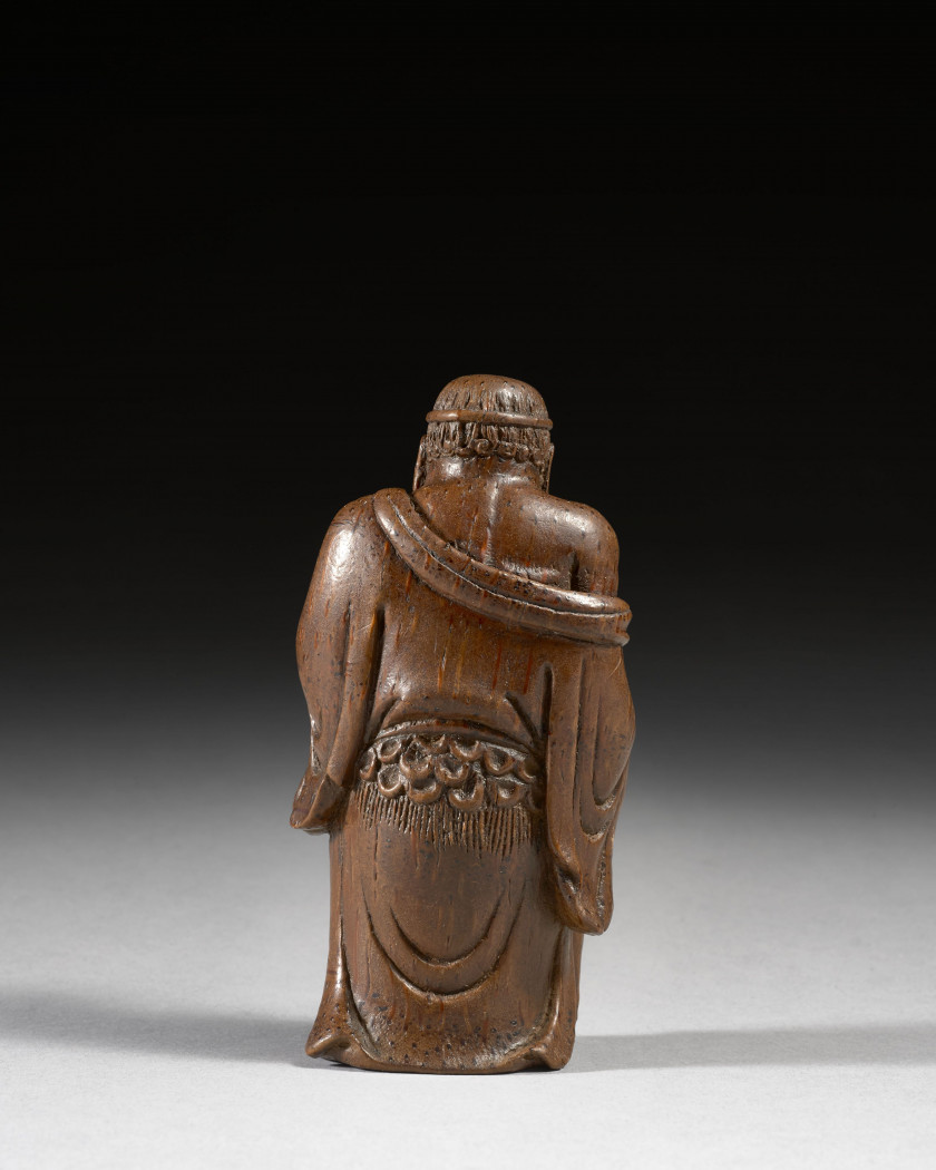 STATUETTE DE LUOHAN EN BAMBOU SCULPTÉ, Chine