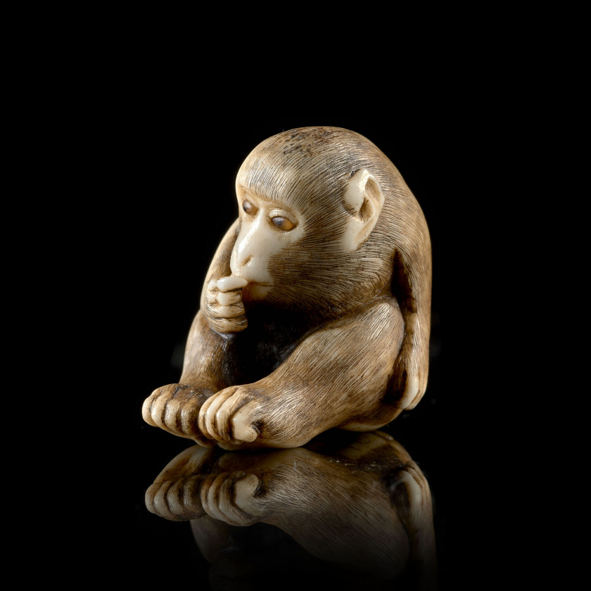 NETSUKE EN IVOIRE SCULPTÉ, Japon, école de Kyoto, XIXe siècle