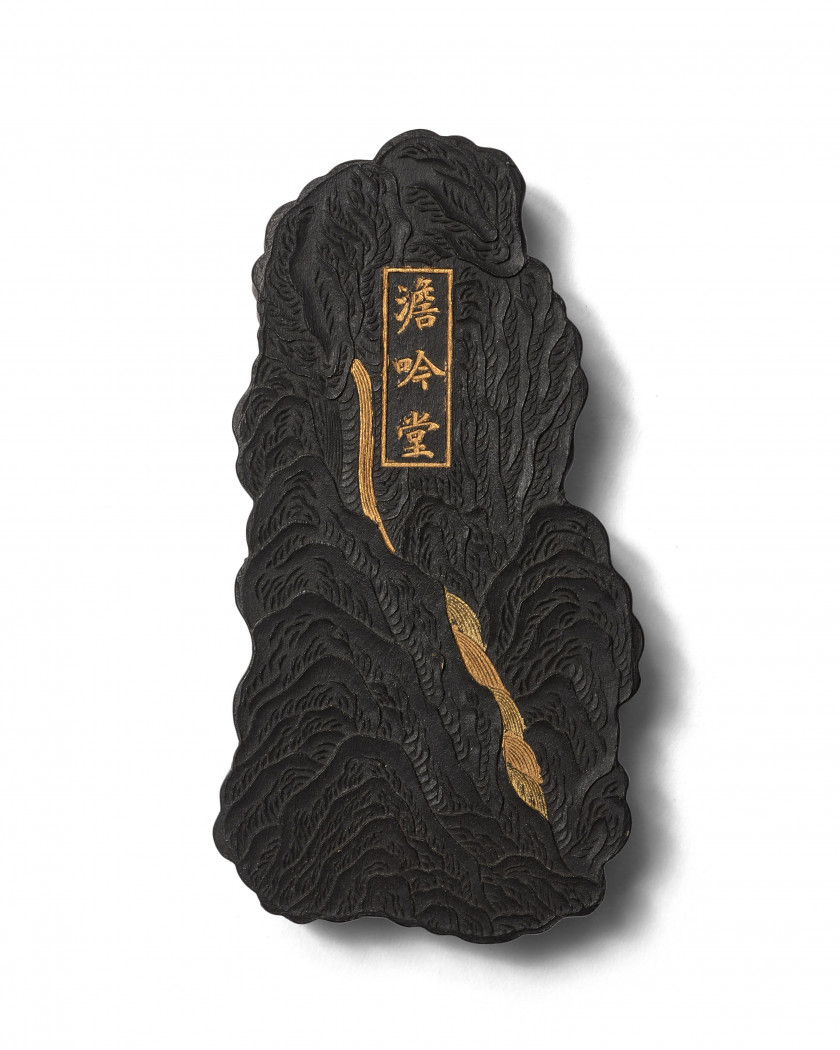 PAINS D'ENCRE ET LEUR BOÎTE, Chine, début du XXe siècle