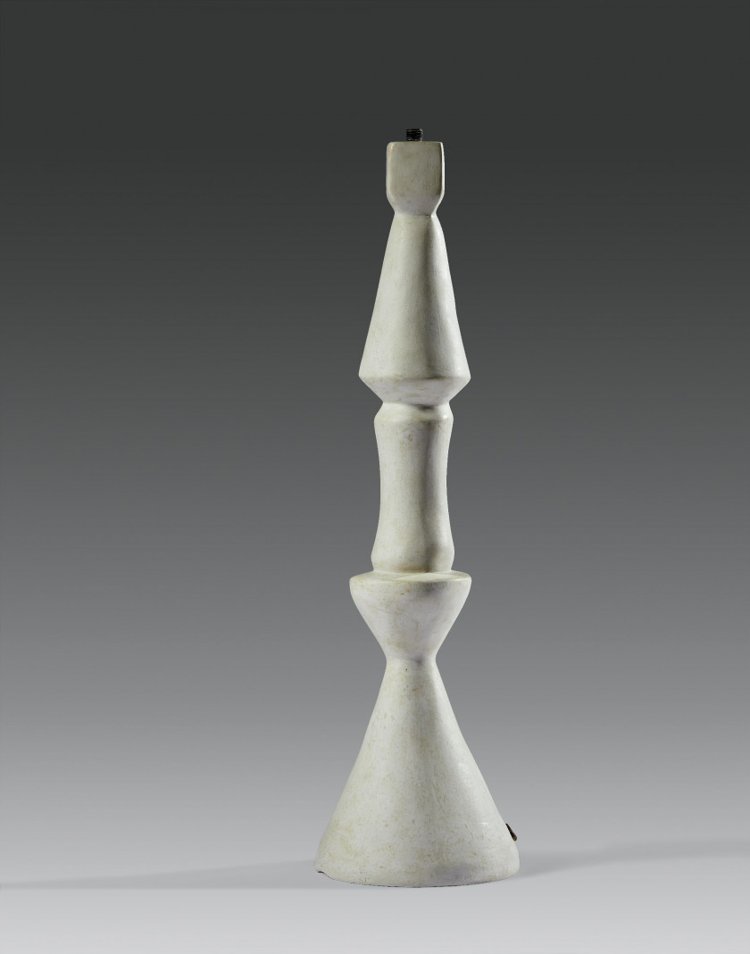 Alberto GIACOMETTI 1901 - 1966 Lampe modèle "flambeau", petit modèle - circa 1934 Plâtre