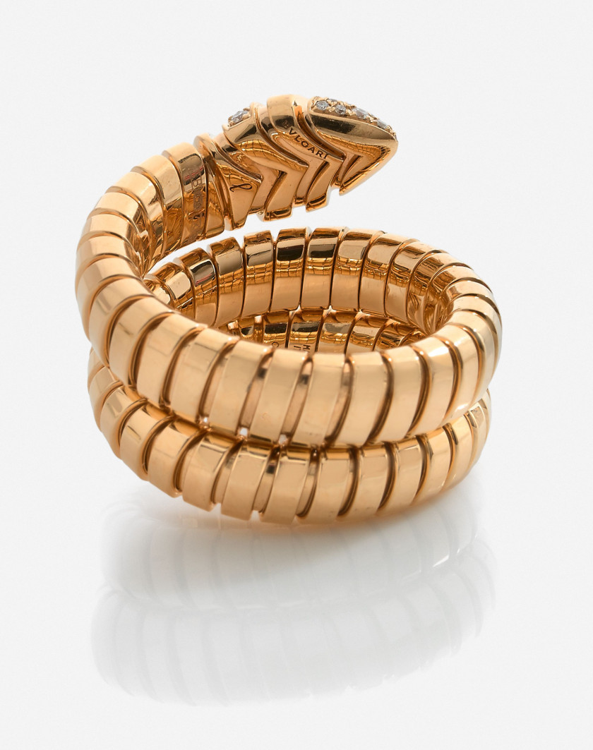 BULGARI  Bague "Serpenti"