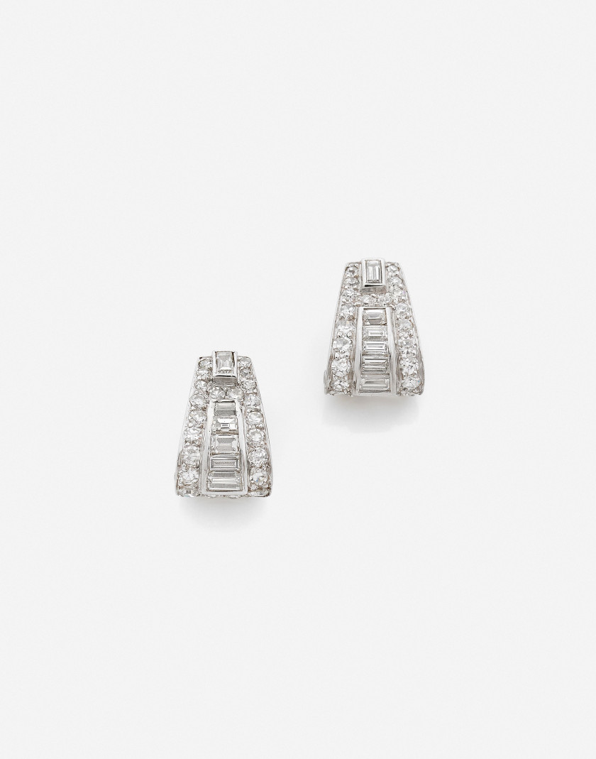 VAN CLEEF & ARPELS  Paire de clips d'oreilles