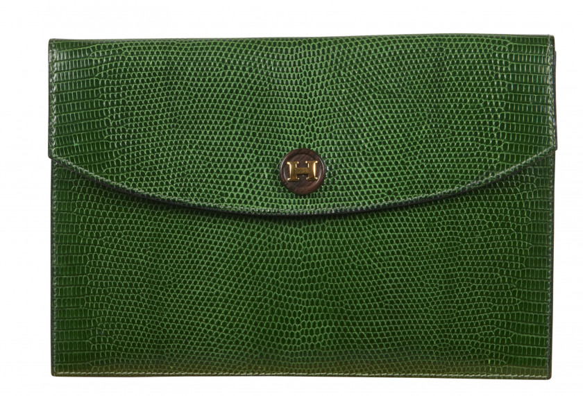 HERMÈS Circa 1980  Pochette RIO Varan du Nil vert (Varanus niloticus) II/B Garniture en bois et en métal plaqué or  RI...