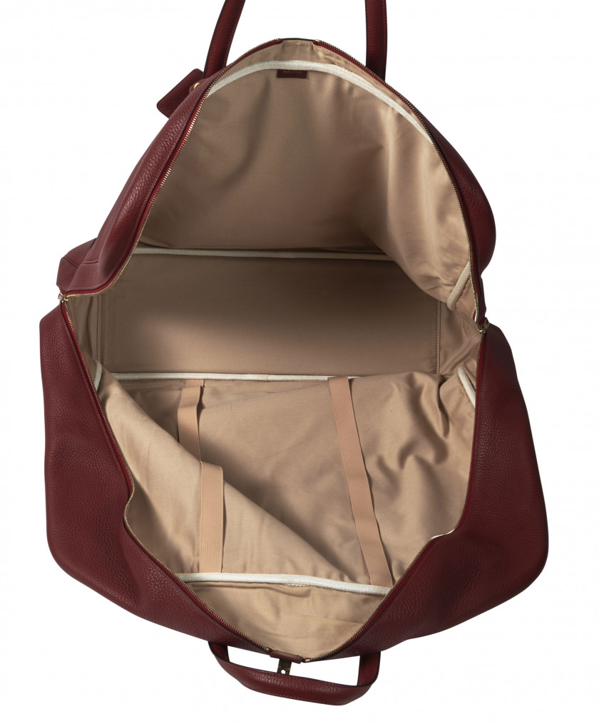 HERMÈS 2000  Sac de voyage VICTORIA 60 Taurillon Clémence rouge Garniture métal doré Dimensions : 60 x 43 x 18 cm  V...