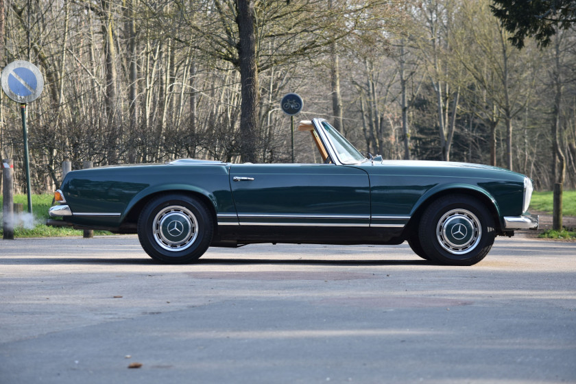 1970 Mercedes-Benz 280 SL avec Hard Top