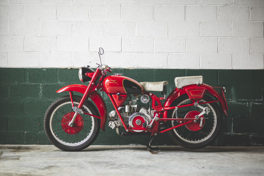 1953 Moto Guzzi Airone Sport 250 cm3  No reserve