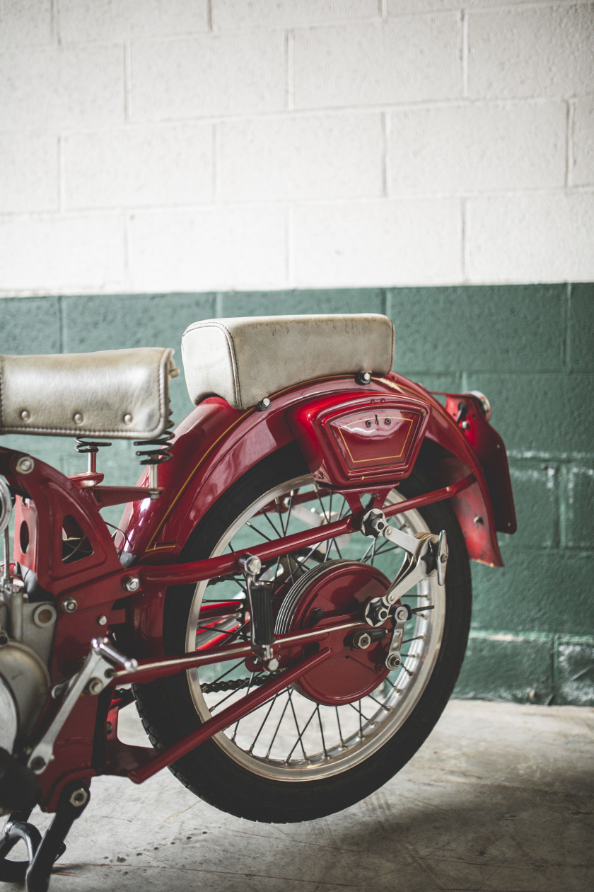 1953 Moto Guzzi Airone Sport 250 cm3  No reserve