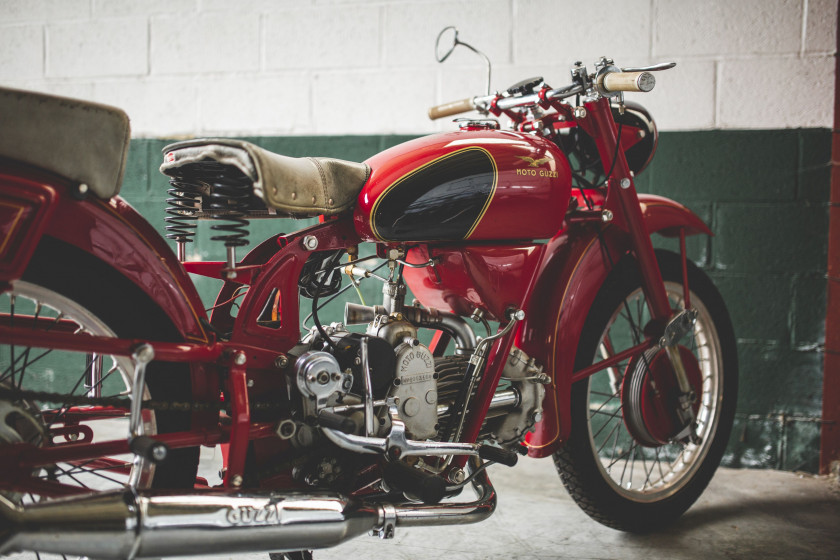 1953 Moto Guzzi Airone Sport 250 cm3  No reserve