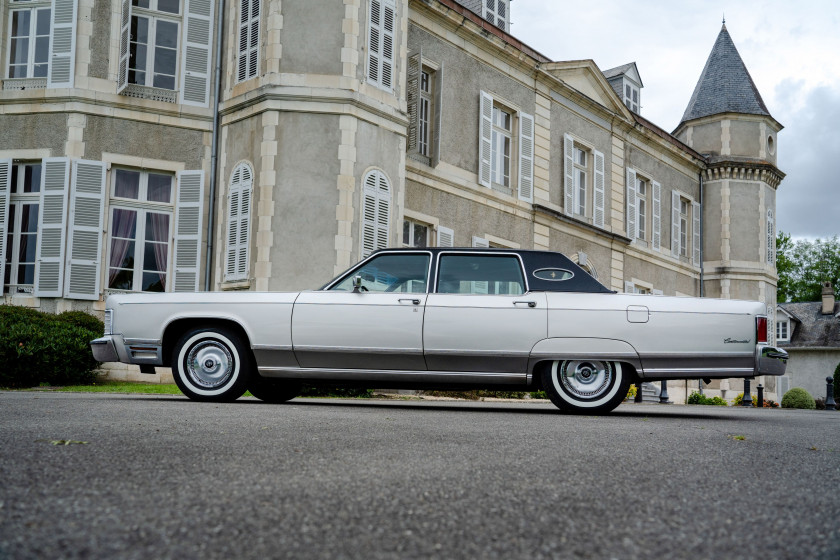 1975 Lincoln Continental Town Car  No reserve