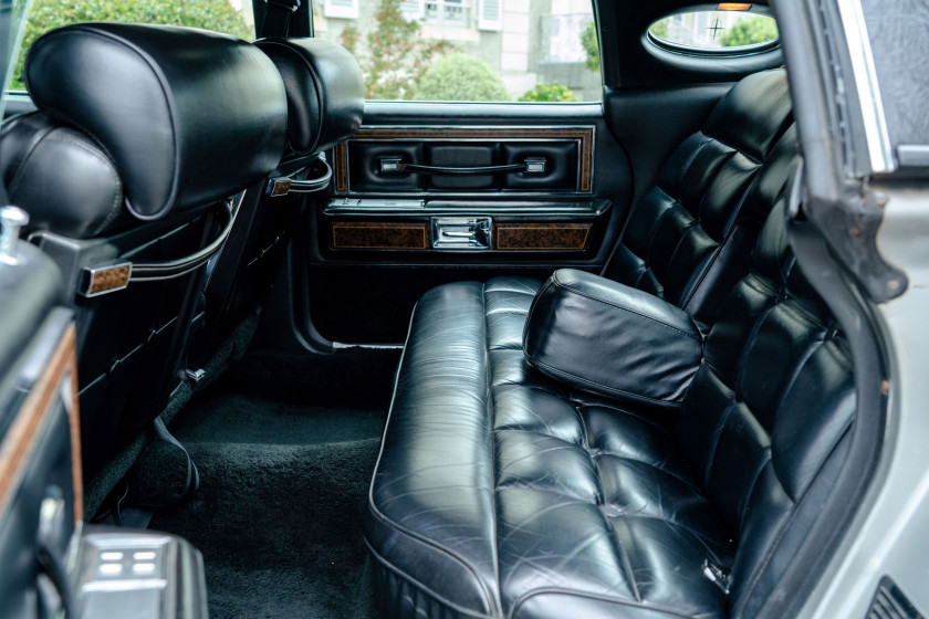 1975 Lincoln Continental Town Car  No reserve