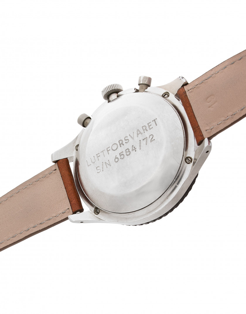 HEUER  "Luftforsvaret", ref. 1550SG, n° S/N 6584 / 72