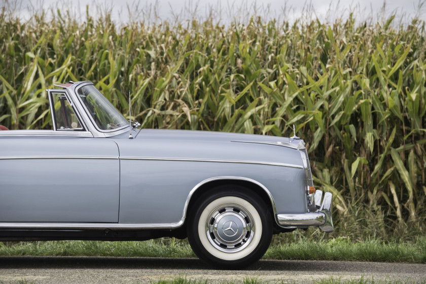 1957 Mercedes-Benz 220 S cabriolet