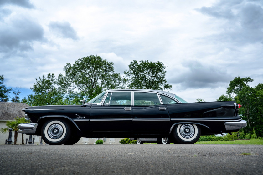 1957 Imperial Sedan " Custom "  No reserve