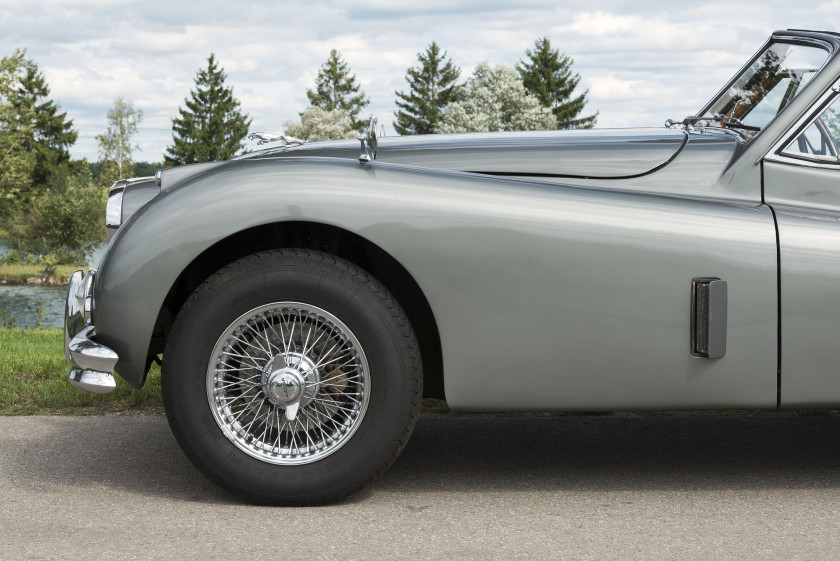 1955 Jaguar XK140 SE DHC