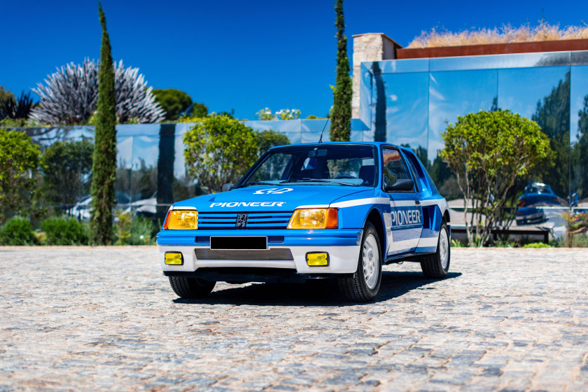 1985 Peugeot 205 Turbo 16