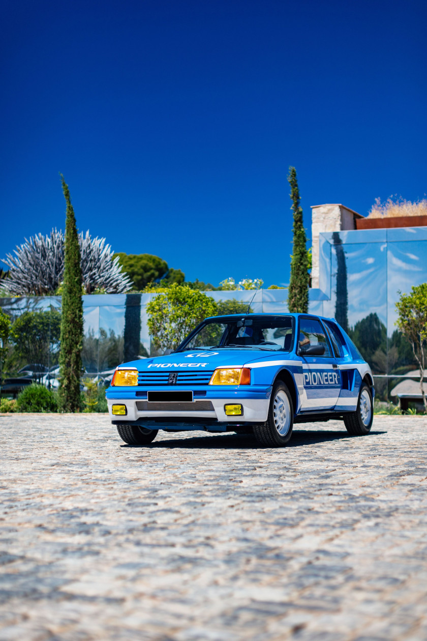 1985 Peugeot 205 Turbo 16