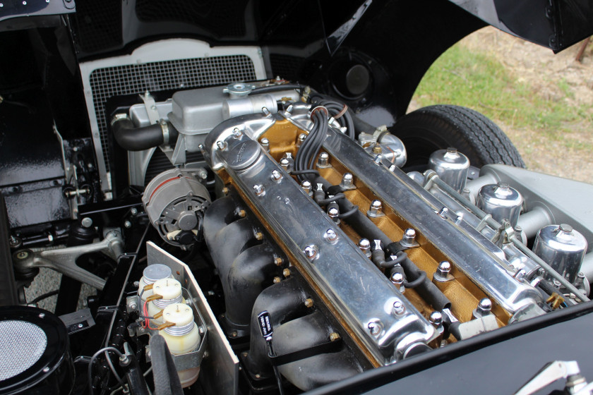 1962 Jaguar Type E 3.8L Roadster Plancher Plat