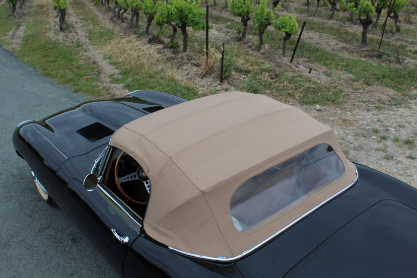 1962 Jaguar Type E 3.8L Roadster Plancher Plat