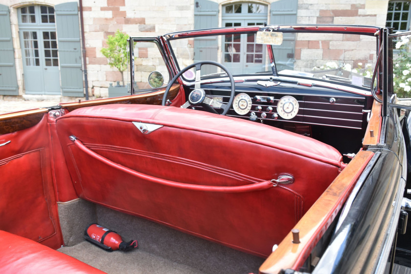 1937 Cadillac Series 70 Fleetwood Convertible Sedan