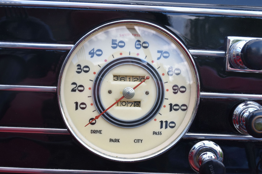 1937 Cadillac Series 70 Fleetwood Convertible Sedan