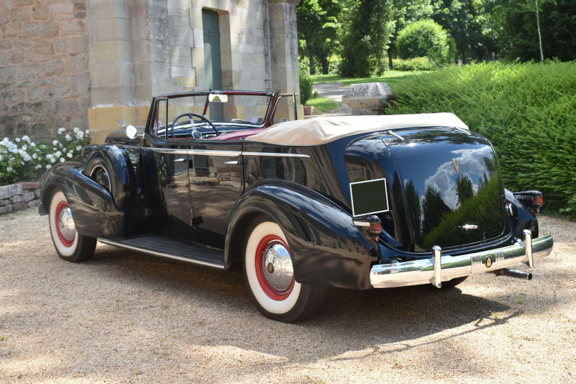 1937 Cadillac Series 70 Fleetwood Convertible Sedan