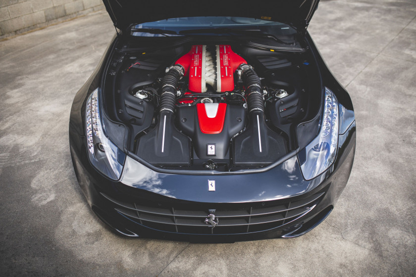 2014 Ferrari FF "Extracompenario"