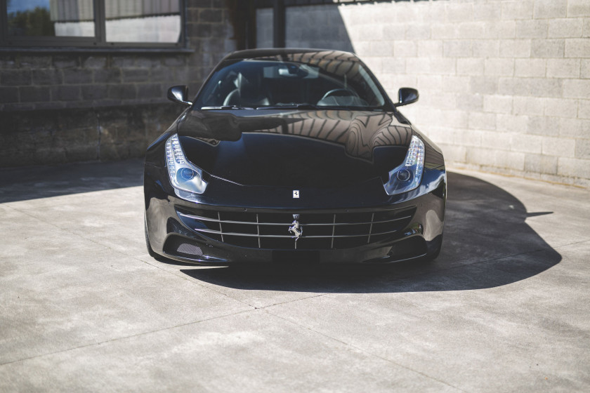 2014 Ferrari FF "Extracompenario"