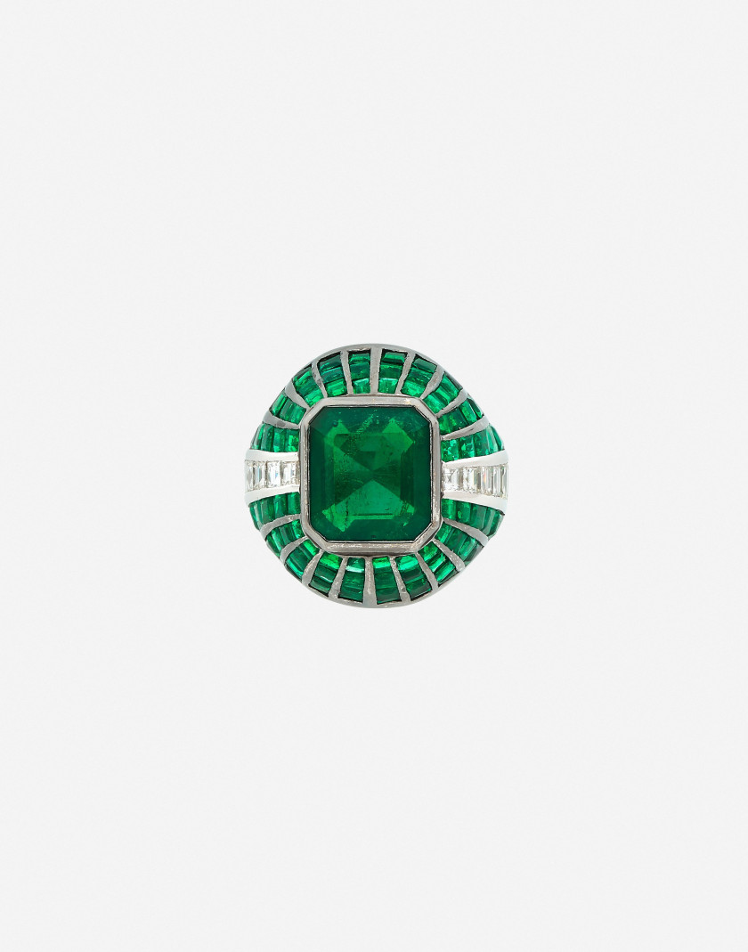 REPOSSI  Bague dôme