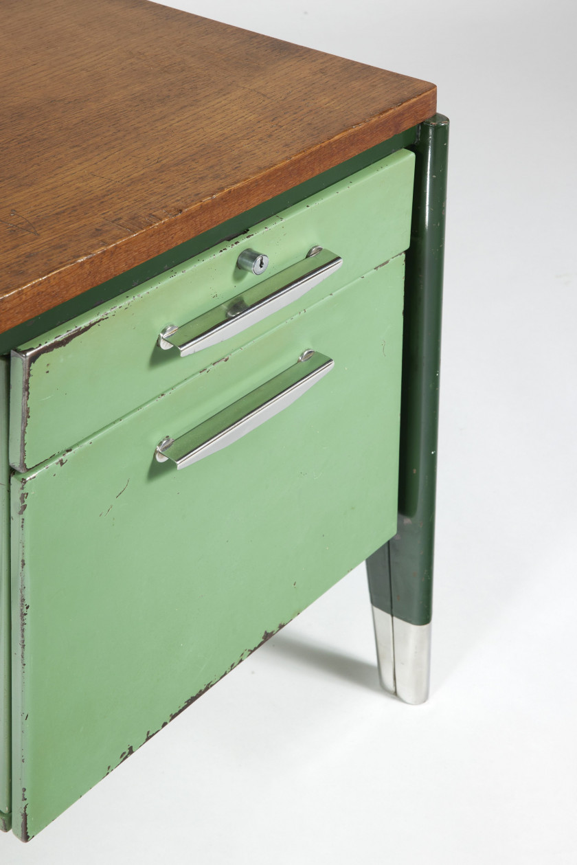 Jean PROUVÉ 1901-1984 Bureau Dactylo métallique "BDM 41" - 1946