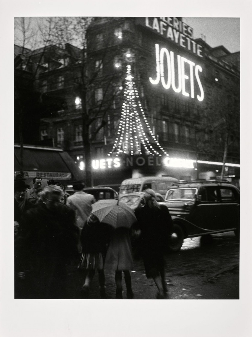 Willy RONIS 1910 - 2009 Noël - Paris, 1952 Épreuve argentique (c. 1990)