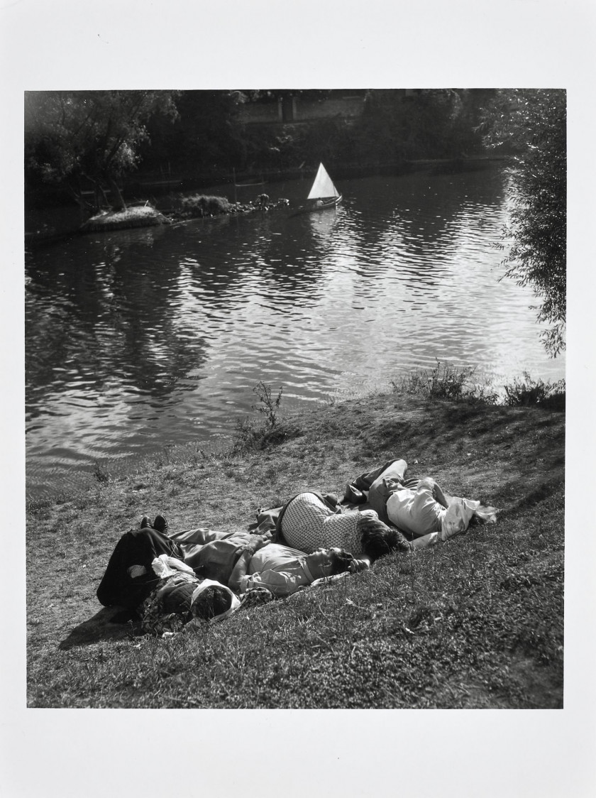 Willy RONIS 1910 - 2009 Bords de Marne - Chez Maxe, Joinville, 1947 - Le Perreux-sur-Marne, 1947 - L'île Brise-Pain, Créteil, 1956 -..