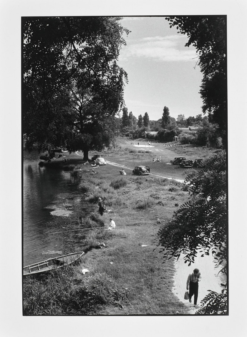 Willy RONIS 1910 - 2009 Bords de Marne - Chez Maxe, Joinville, 1947 - Le Perreux-sur-Marne, 1947 - L'île Brise-Pain, Créteil, 1956 -..