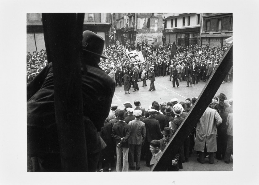 Willy RONIS 1910 - 2009 Anniversaire de la mort de Jean Jaurès au Panthéon - Paris, 1934 Six épreuves argentiques (c. 1990)