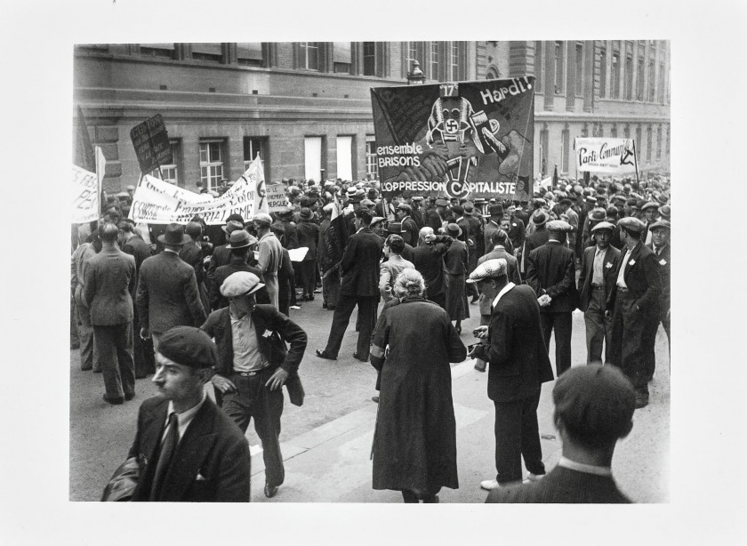 Willy RONIS 1910 - 2009 Anniversaire de la mort de Jean Jaurès au Panthéon - Paris, 1934 Six épreuves argentiques (c. 1990)