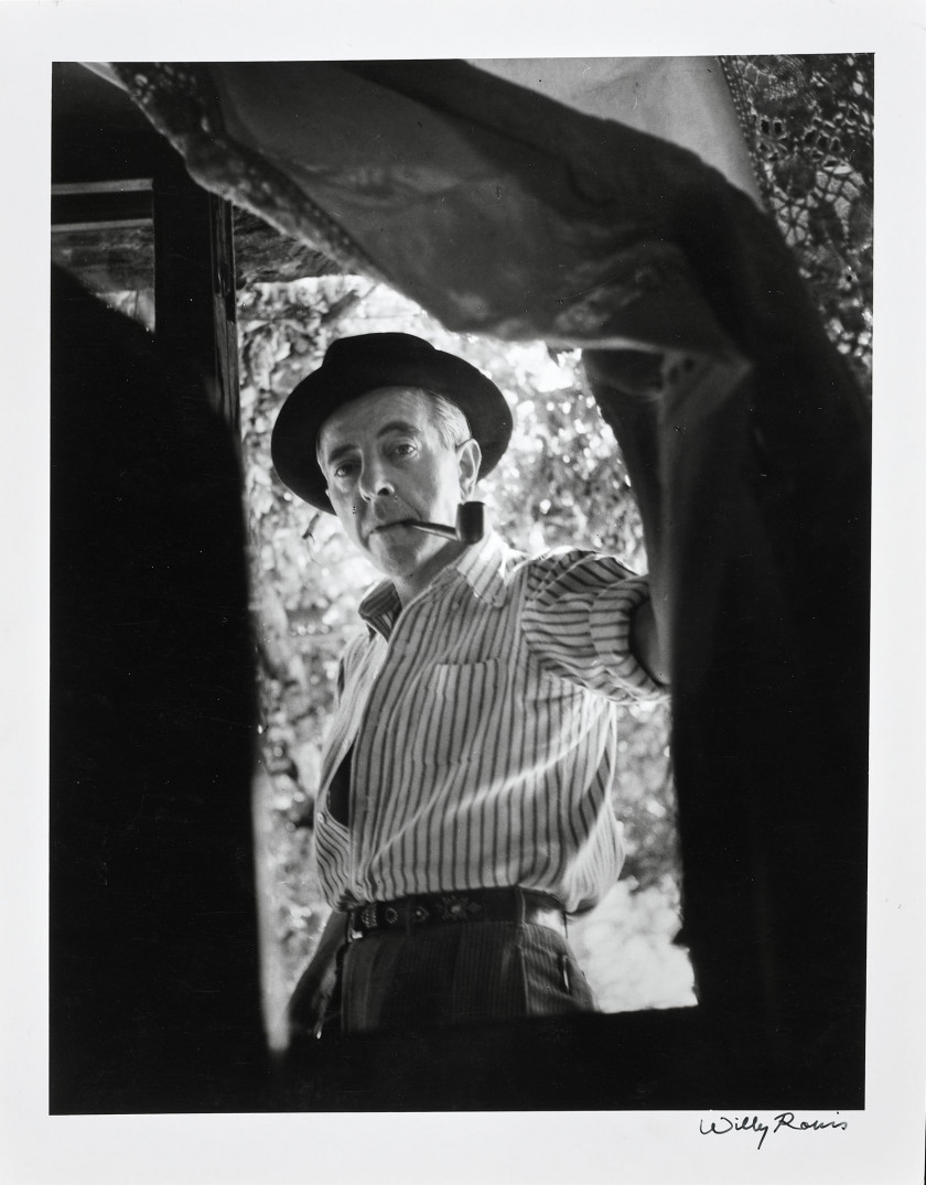 Willy RONIS 1910 - 2009 Jacques Prévert - Tourettes-sur-Loup, 1941 Épreuve argentique (c. 1990)