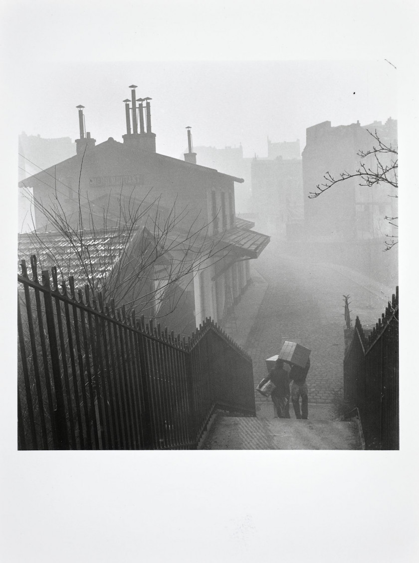 Willy RONIS 1910 - 2009 Portfolio escaliers parisiens - Belleville - Ménilmontant - Rue Vilin, 1947 - Avenue Simon-Bolivar, 1950 - R...