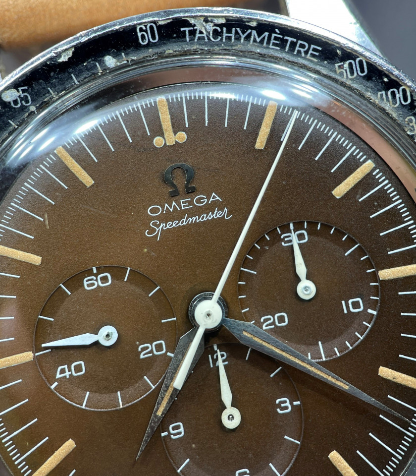 OMEGA  Speedmaster "Tropical brown", ref 2998-1, n° 17301587