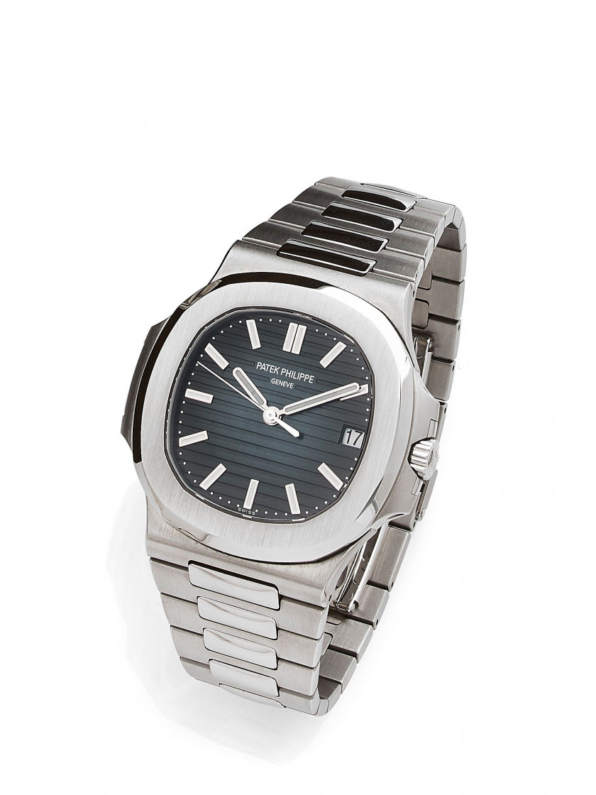 PATEK PHILIPPE  Nautilus, ref. 5711, n° 7160334 / 6357983