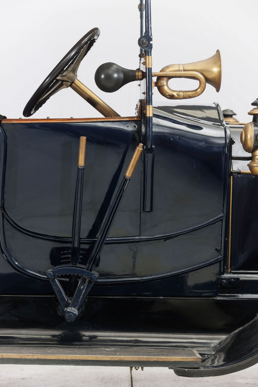 1910 Darracq RRX 14/16HP double phaéton  No reserve