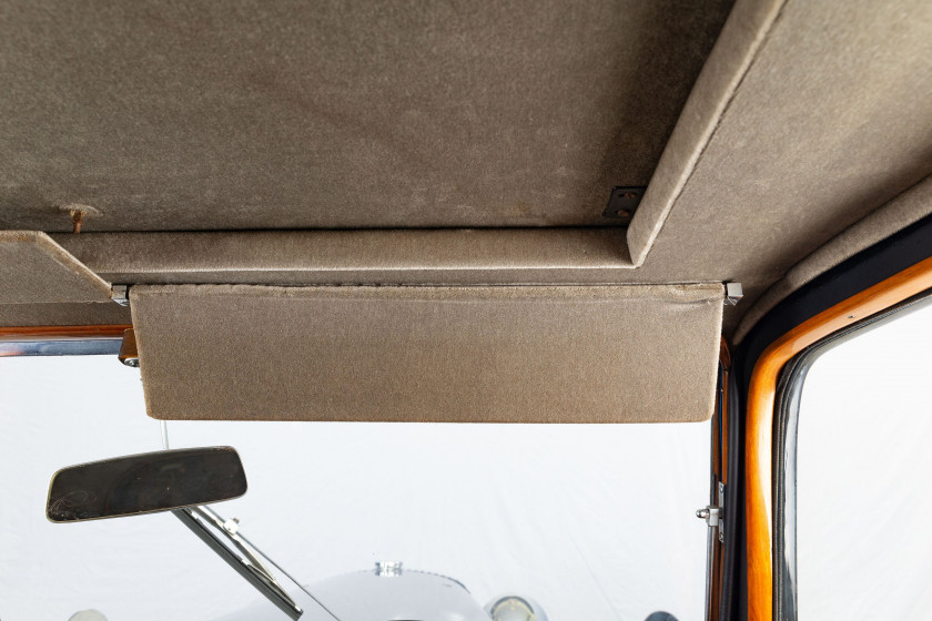 1939 Daimler ELS 24 Limousine avec séparation par Windovers Ltd  No reserve