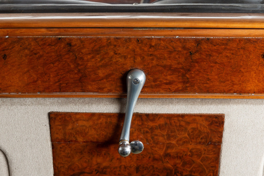 1939 Daimler ELS 24 Limousine avec séparation par Windovers Ltd  No reserve