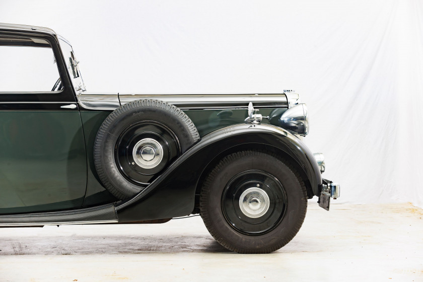 1939 Daimler ELS 24 Limousine avec séparation par Windovers Ltd  No reserve