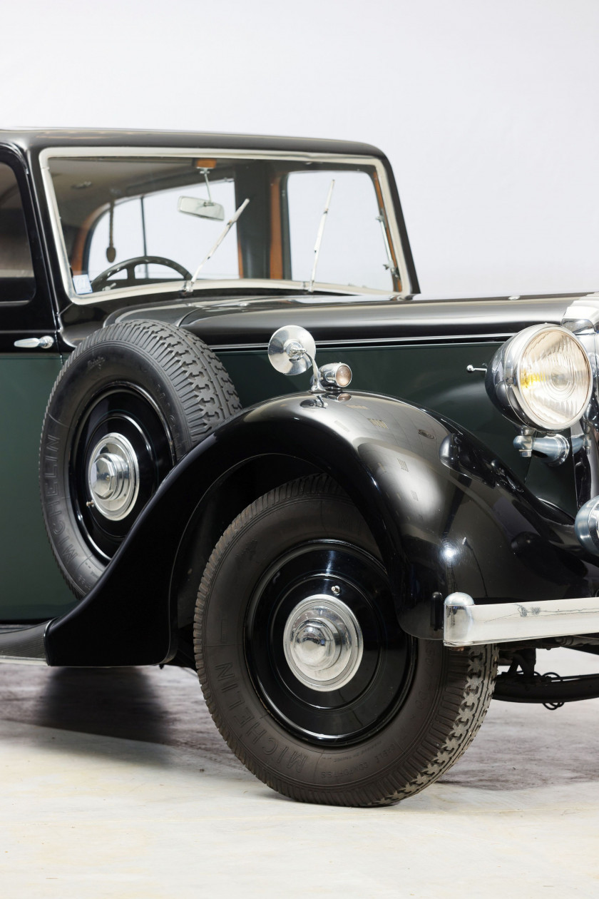 1939 Daimler ELS 24 Limousine avec séparation par Windovers Ltd  No reserve