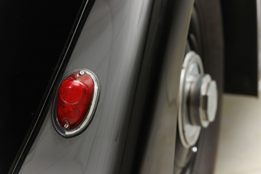 1939 Daimler ELS 24 Limousine avec séparation par Windovers Ltd  No reserve