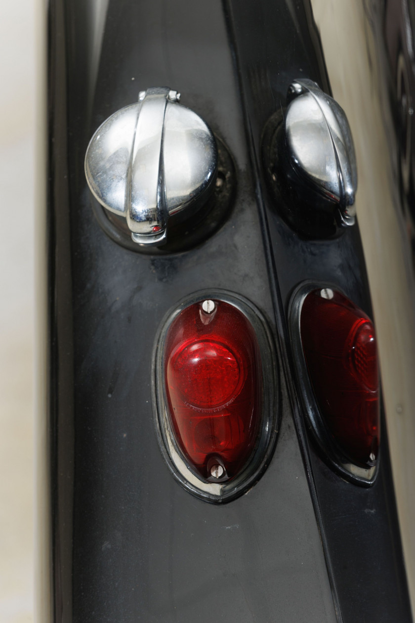 1939 Daimler ELS 24 Limousine avec séparation par Windovers Ltd  No reserve