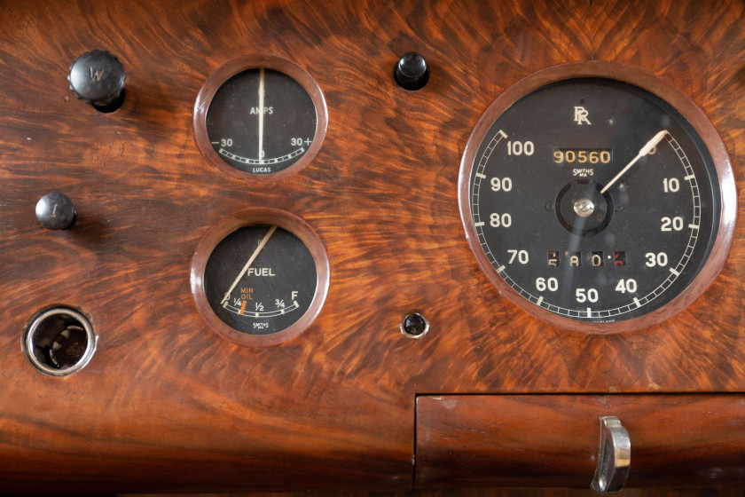 1952 Rolls-Royce Silver Wraith berline avec separation par Freestone & Webb  No reserve