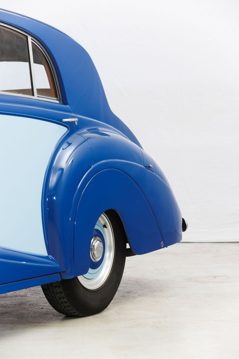 1952 Rolls-Royce Silver Wraith berline avec separation par Freestone & Webb  No reserve